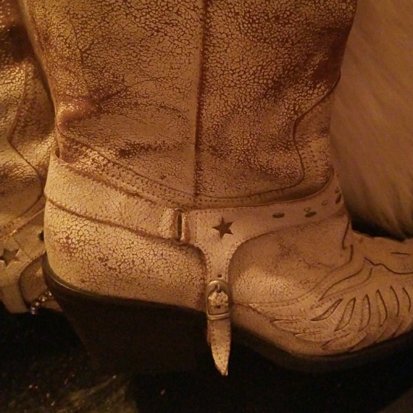 Custom made VINTAGE cream puff cowboy boots - Picture 3 of 7